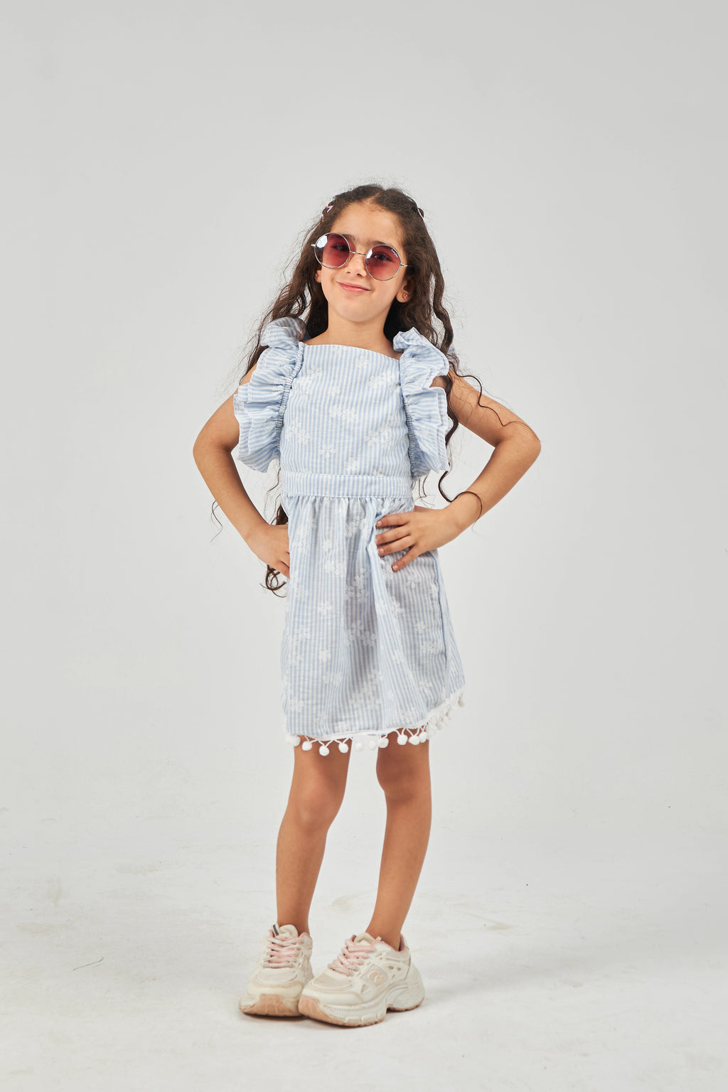 فستان بناتي أزرق فاتح مطبوع